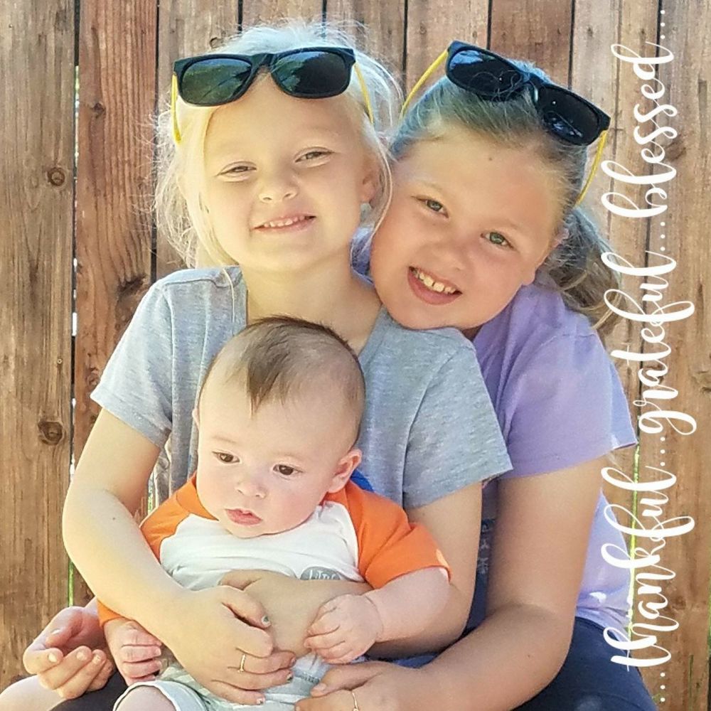 Meet your Posher, Alicia